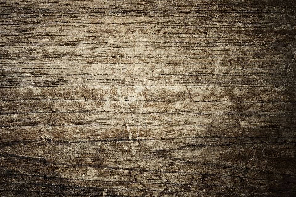 Funkcje lakieru podłogowego – dlaczego powinniśmy regularnie lakierować podłogi?
