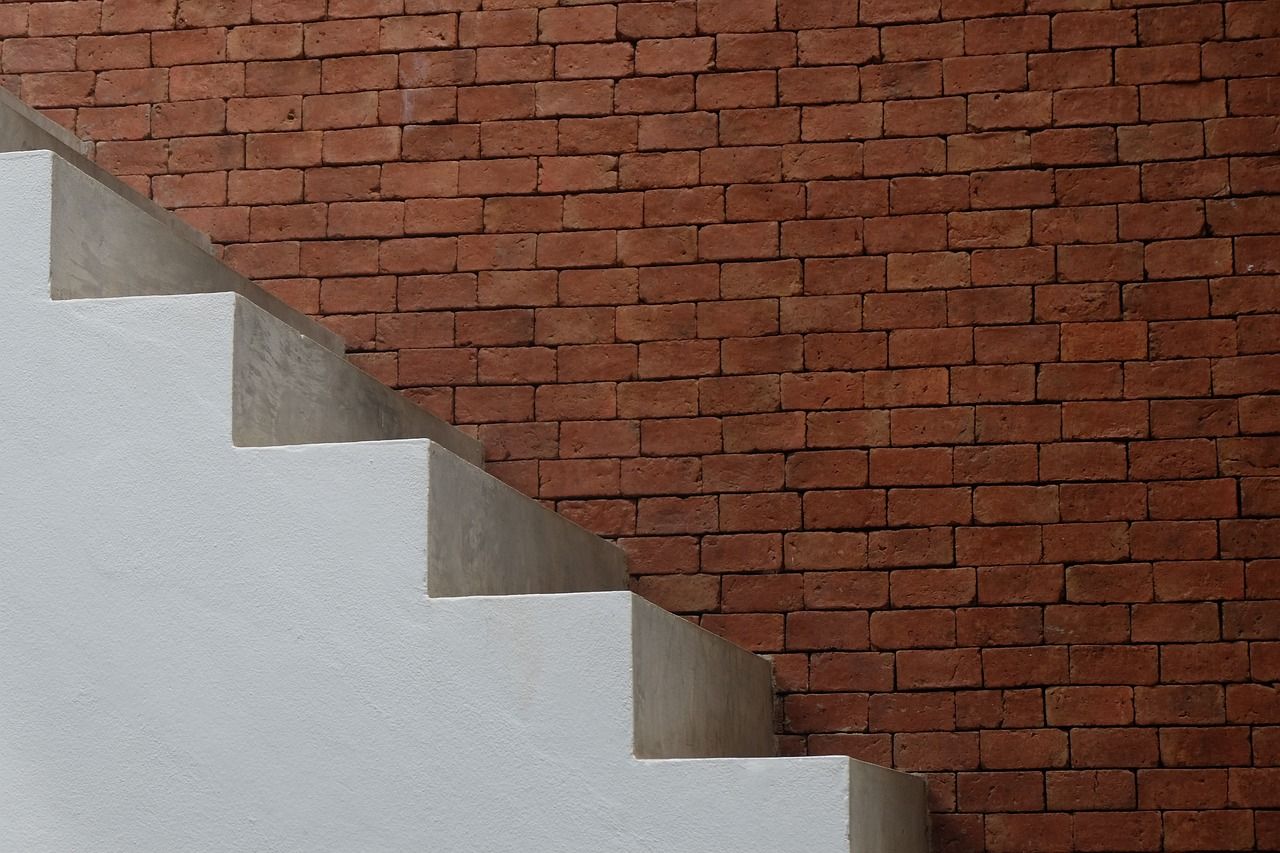 Imitacja cegły – modne i funkcjonalne rozwiązanie na ściany